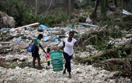 Миллион доз вакцин против холеры. Всемирная организация здравоохранения поможет Гаити