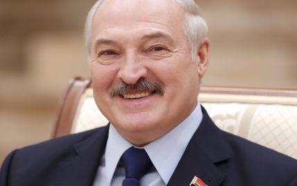 Лукашенко назвав "неправильним" приєднання Криму до України