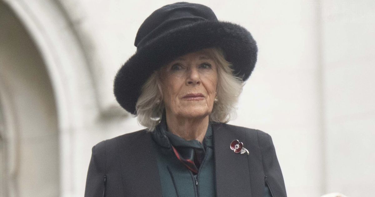 Королева Камілла на службі біля Кенотафа 2023 року