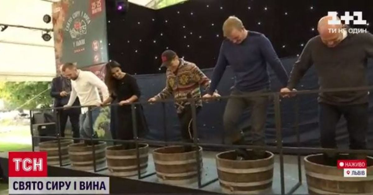 Во Львове стартовал фестиваль сыра и вина: представлены украинские производители