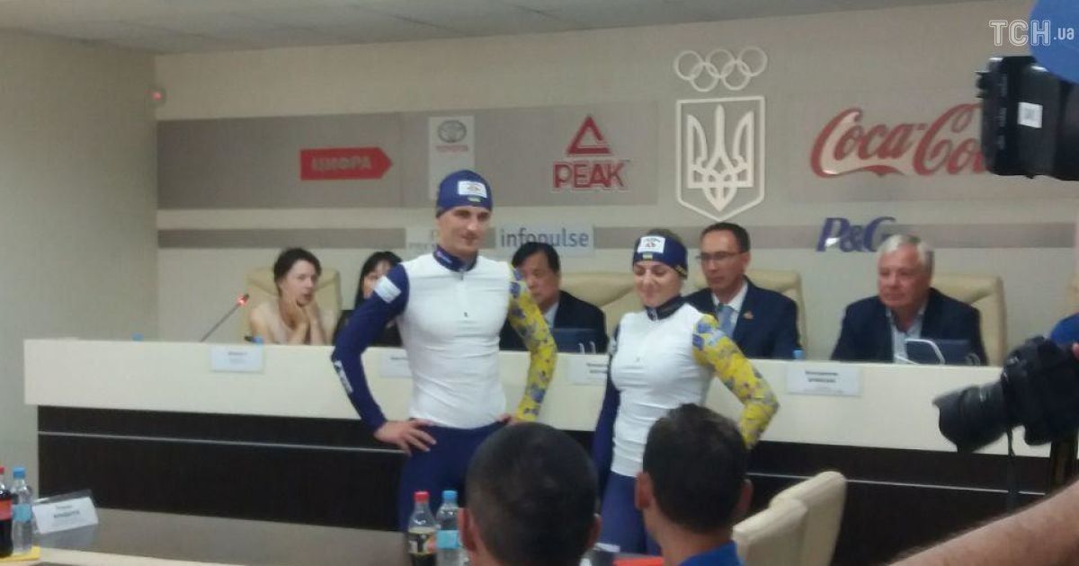 Збірну України з біатлону на новий сезон одягнули китайці