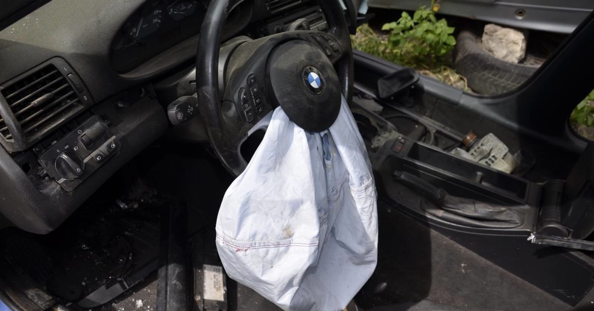 автоцвинтар у Миколаєві_14 / © ГУ Нацполіції в Миколаївській області