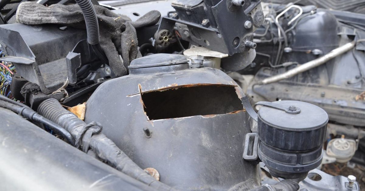 автоцвинтар у Миколаєві_4 / © ГУ Нацполіції в Миколаївській області