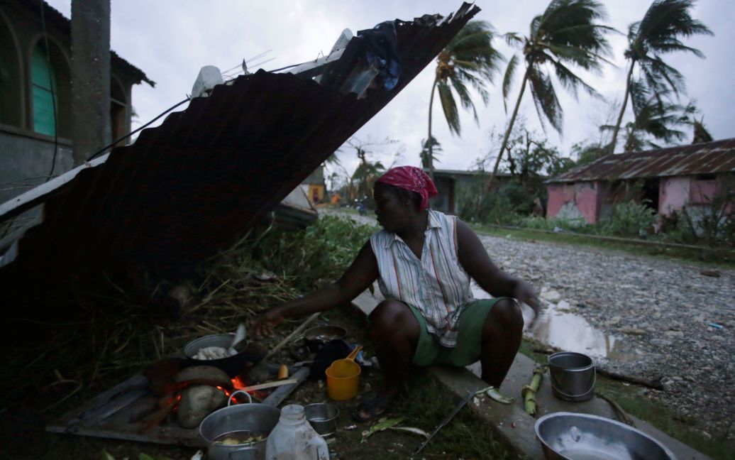 Наслідки руйнівного урагану "Метью" / © Reuters