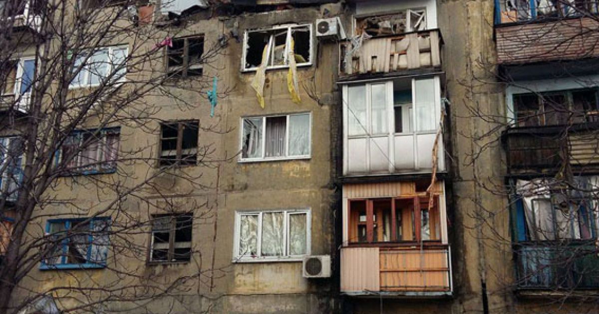 Взрыв задел два этажа