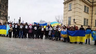 Ланцюг єдності у Празі Чехія_5 / © Facebook/Посольство України у Празі