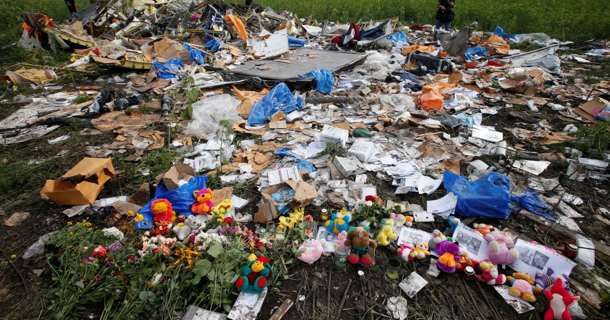 Порошенко напомнил миру, кто ответственен за уничтожение рейса MH17