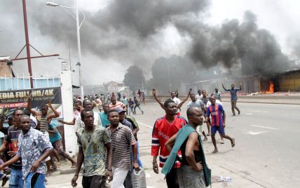 Криваві сутички в аеропорту Конго: загинуло майже півсотні людей