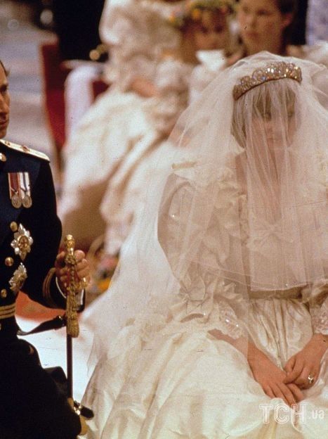 Принцесса Диана и принц Чарльз, свадьба 29 июля 1981 года / © Associated Press