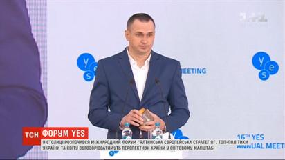 Сенцов призвал Зеленского вернуть всех пленных из российских тюрем