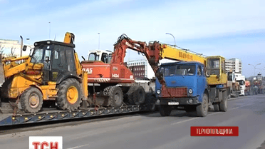 Из Тернопольской в Луганскую область отправилась колонна со строительной техникой