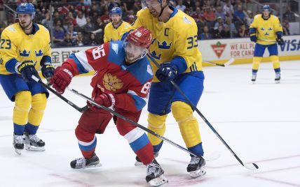 Шведи обіграли росіян, американці розгромили фінів. Як грали на Кубку Світу з хокею 18 вересня