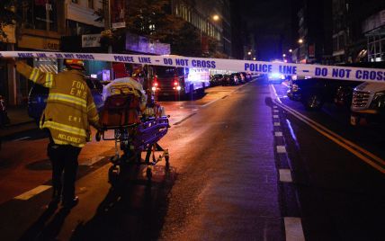 Появилось видео момента взрыва на Манхэттене в Нью-Йорке