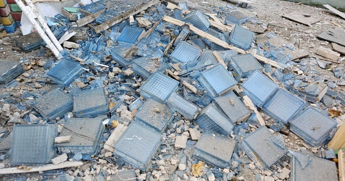 Наслідки обстрілу у Херсоні