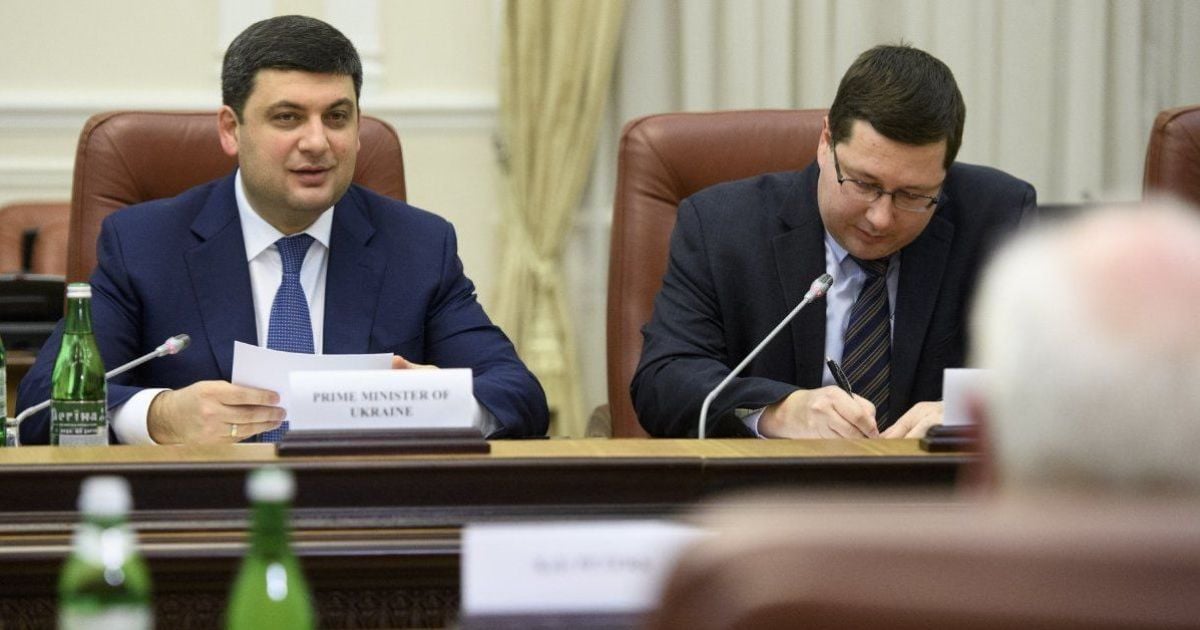 СБУ повідомила про підозру перекладачу Гройсмана, який "зливав" інформацію спецслужбам РФ