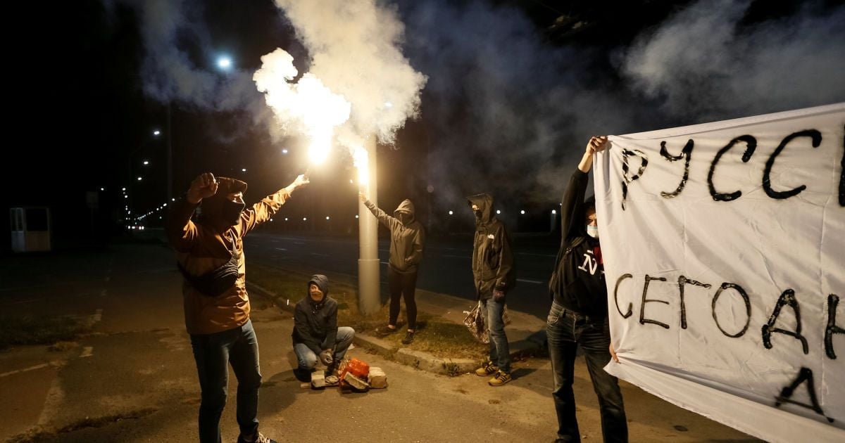 Напад на російське посольство у Києві_5 / © Reuters