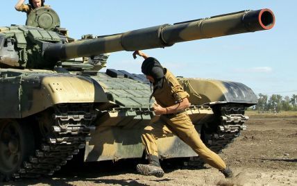 Боевики подогнали танки, БТР и "Грады" под Широкино