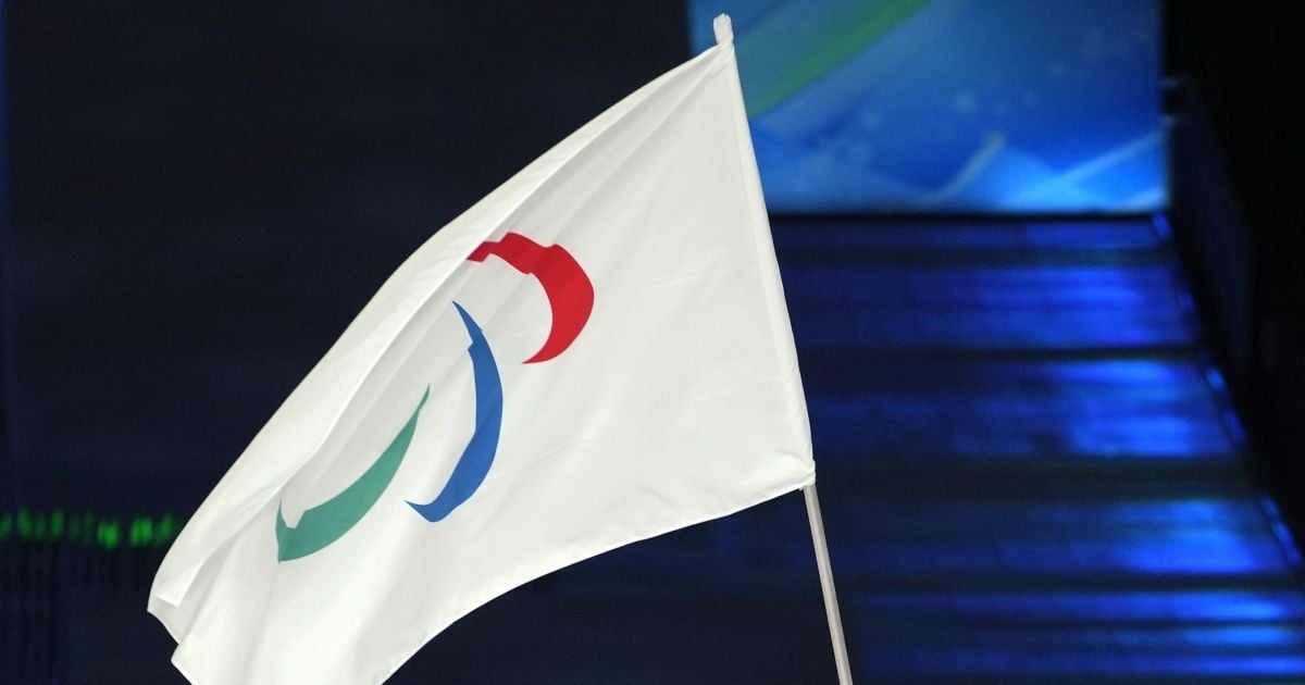 Паралимпийский флаг