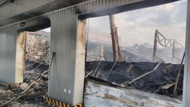 Наслідки пожежі у Новій пошті у Мукачеві_12 / © Мукачево.net