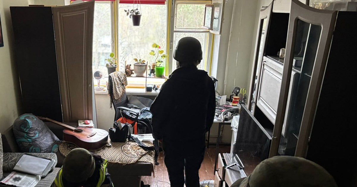 У Житомирі вибухнула граната у багатоповерховому будинку