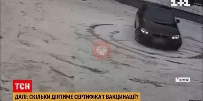 У Вінниці поліція затримала водія, який дрифтував на двох центральних площах | Новини України