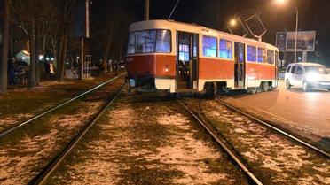 В Одесі трамвай зійшов з рейок і врізався в легковик _5 / © Facebook/Alexandr Sinelnikov