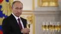 Путин поздравил Макрона с днем рождения и поговорил с ним об Украине