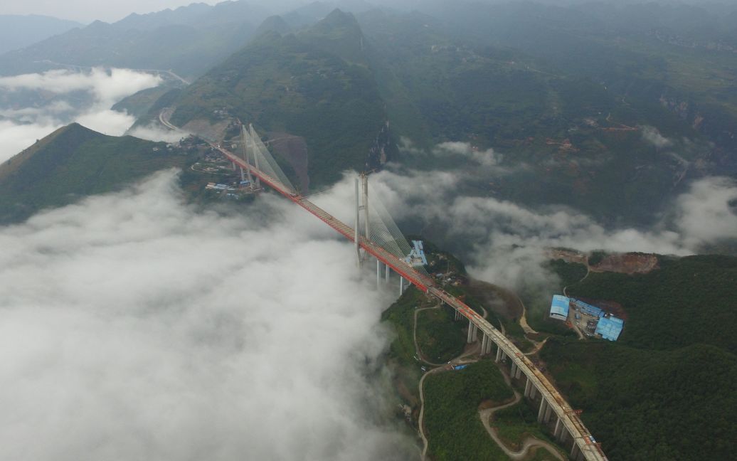 Высота конструкции составляет 565 метров / © Reuters