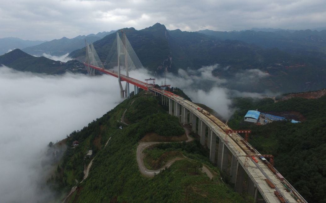 Высота конструкции составляет 565 метров / © Reuters