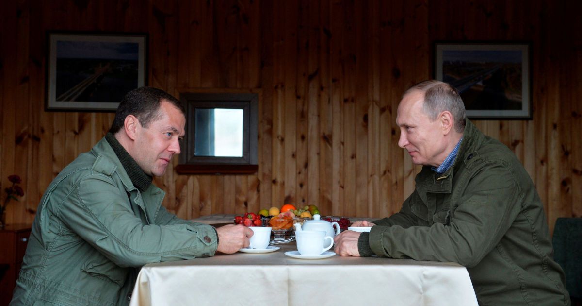 Дмитрий Медведев и Владимир Путин