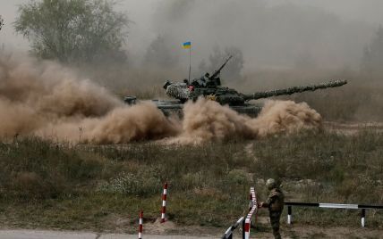 Перемирие на Донбассе: Под Коминтерново "ДНРовцы" бегут с фронта, а под Марьинкой работает снайпер