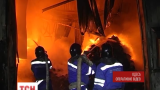 Понад півсотні одеських рятувальників приборкували пожежу на складах поруч із ринком 7 кілометр
