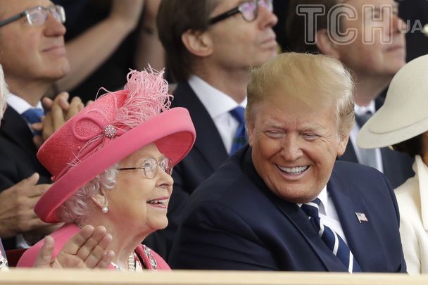 Королева Елизавета II и Дональд Трамп  / © Associated Press