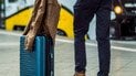 Мужчина с чемоданом / Иллюстративное фото