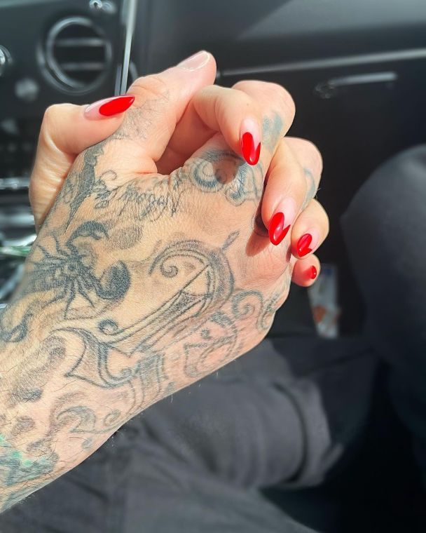  / © instagram.com/kourtneykardash