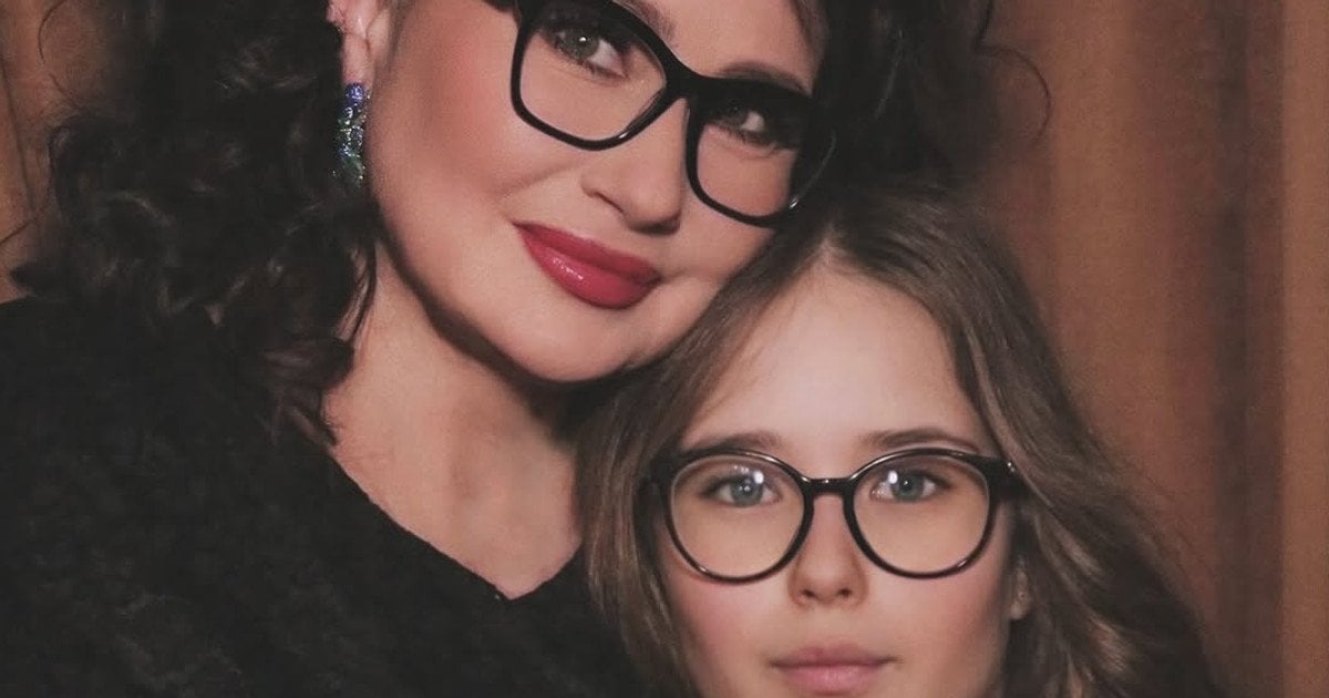 Олена Мозгова з донькою Соломією