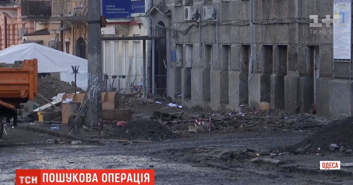 В Одесі досі шукають загиблих у пожежі в коледжі