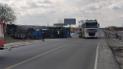Автоцистерна перекинулась поблизу Києва, бо водій знепритомнів за кермом