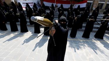 У Ємені озброєні жінки вийшли на вулиці підтримати владу_1 / © Reuters