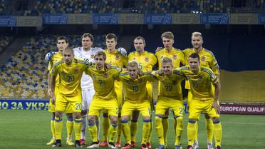 Збірна України зіграла внічию зі збірною Ісландії на НСК Олімпійський в Києві. Матч пройшов при порожніх трибунах. 
Фото - Надія Мельниченка