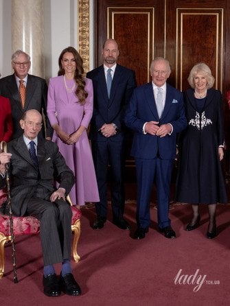 Портрет британської королівської родини, зроблений у Букінгемському палаці, 21 квітня 2026 року