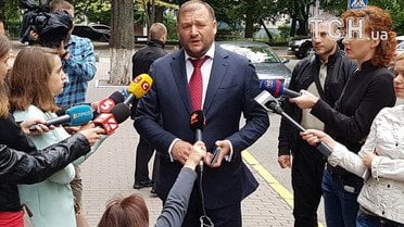 Добкін на допиті у ГПУ_3 / © Фото Ивана Гребенюка/ТСН