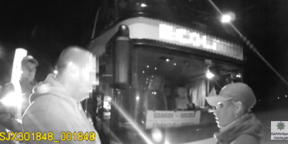 Полицейские задержали водителей автобуса "Одесса-Гданьск", которые пьяными везли 70 пассажиров