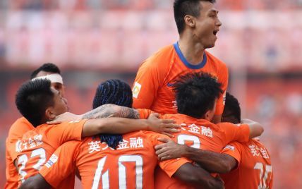 Китайский футболист забил невероятный гол "шведой" в азиатской Лиге чемпионов