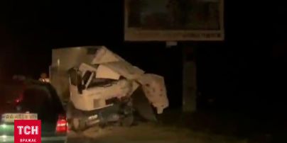 Через ДТП під Києвом на трасі кілька годин ускладнений рух