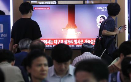 Северная Корея запустила с подводной лодки новейшую баллистическую ракету