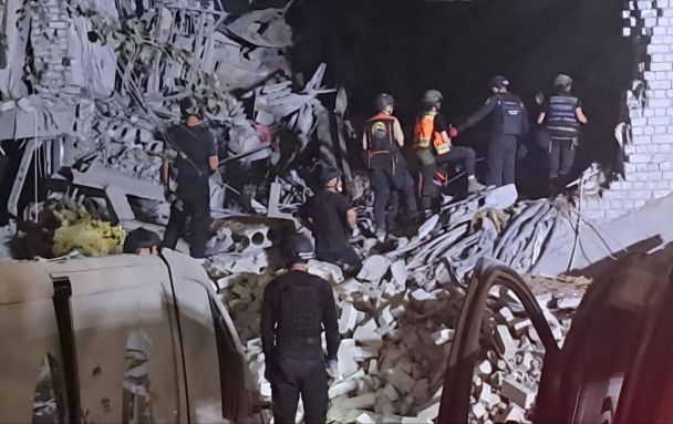 Руйнування у Кривому Розі внаслідок ракетного удару / © Сергій Лисак, голова Дніпропетровської ОВА.