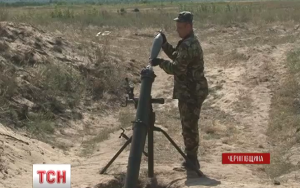 Под Черниговом военные испытали новый и надежный украинский 120-мм миномет