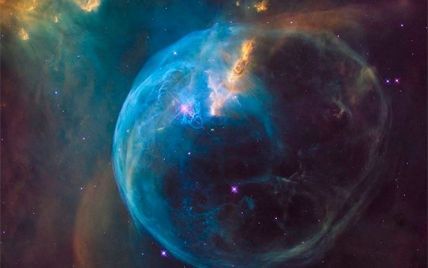 NASA показала космический пузырь