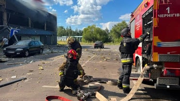Атака на Чернігів_2 / © ДСНС